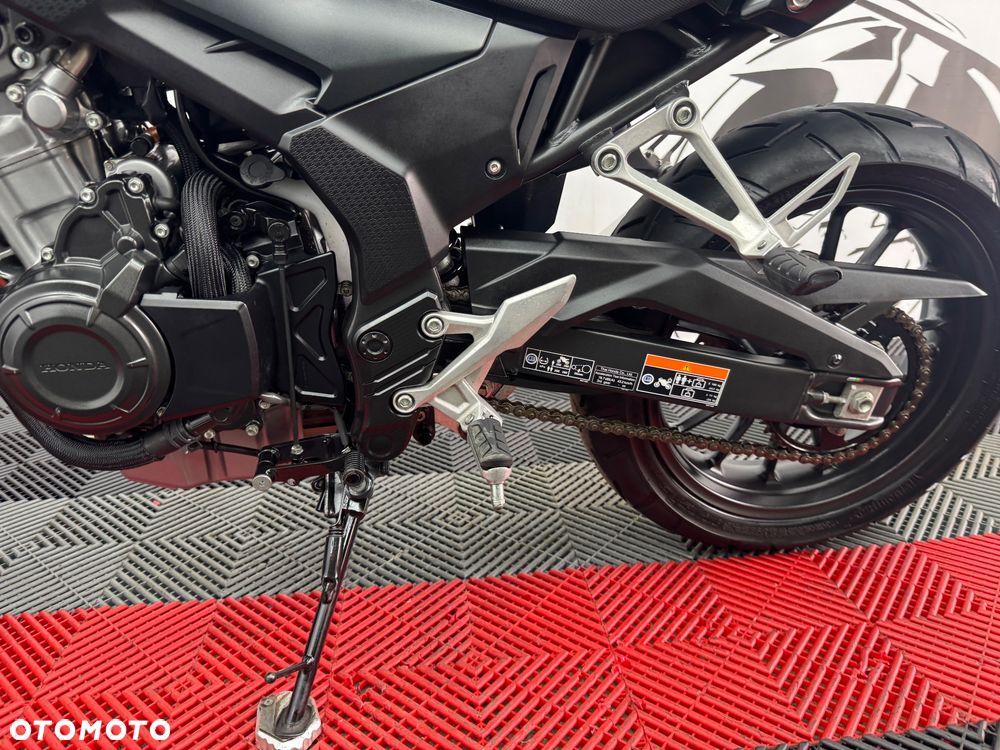 Honda CB - 15