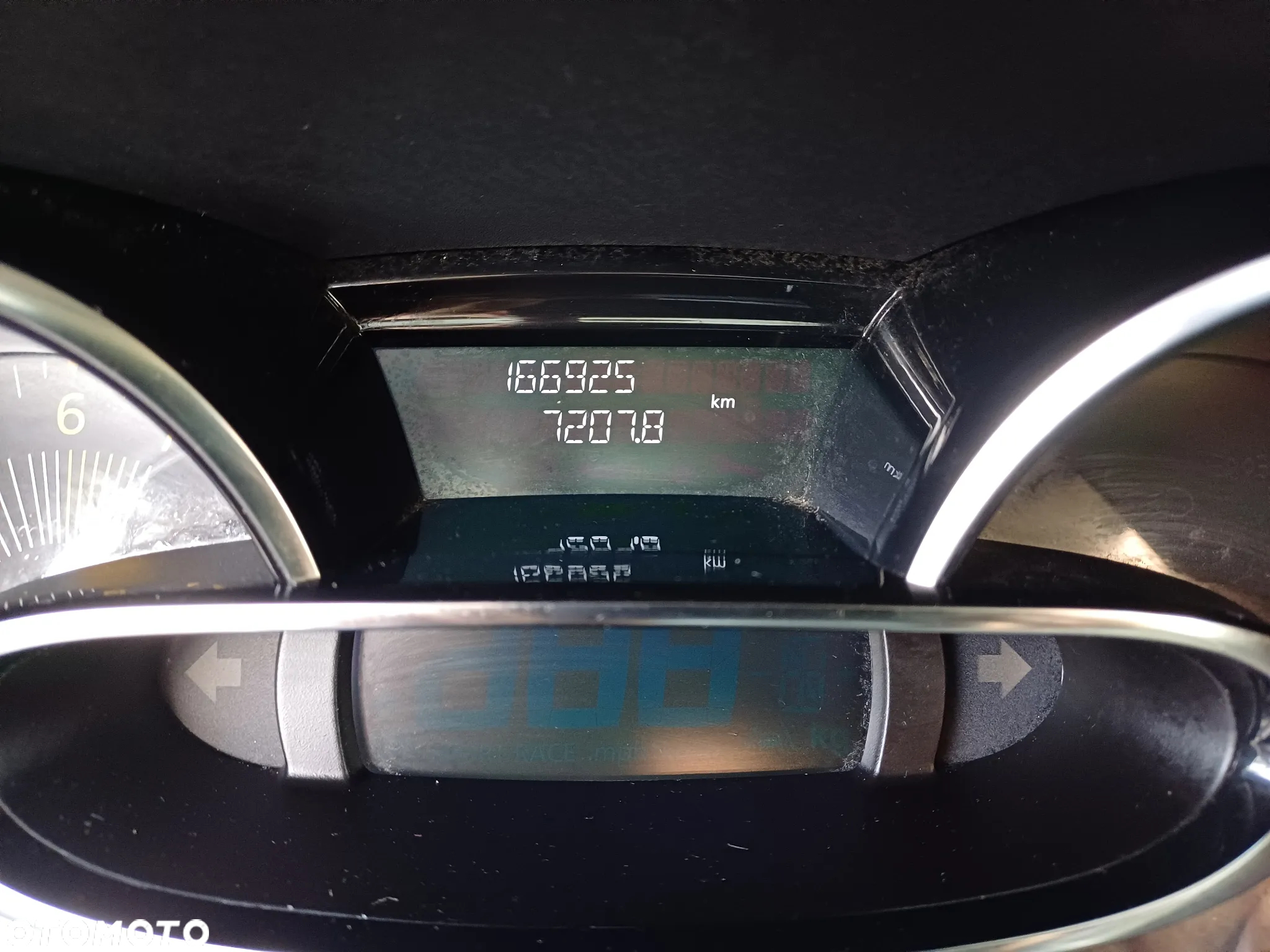 Renault Clio 1.2 16V Life - 19
