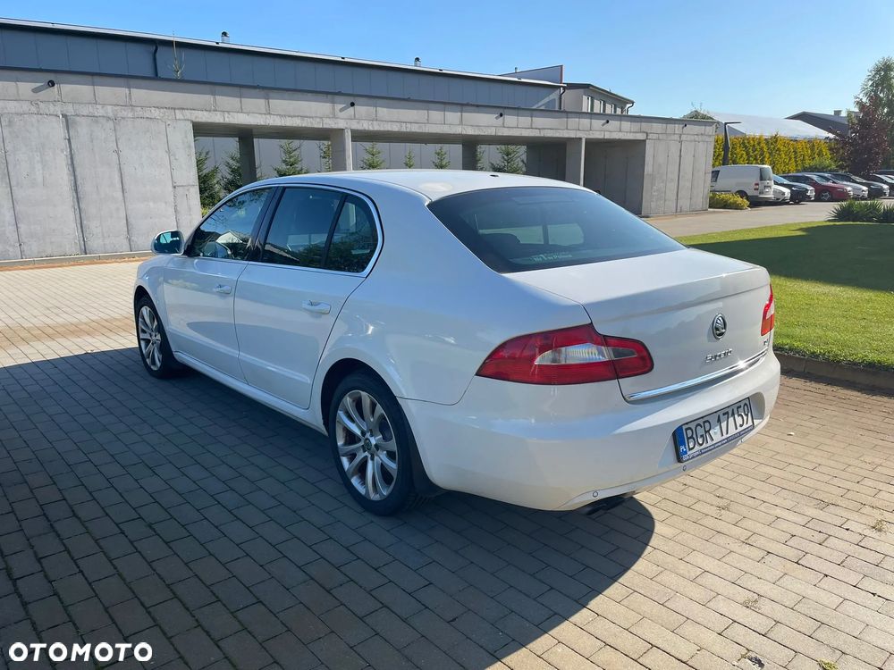 Skoda Superb 1.8 TSI Family - 7
