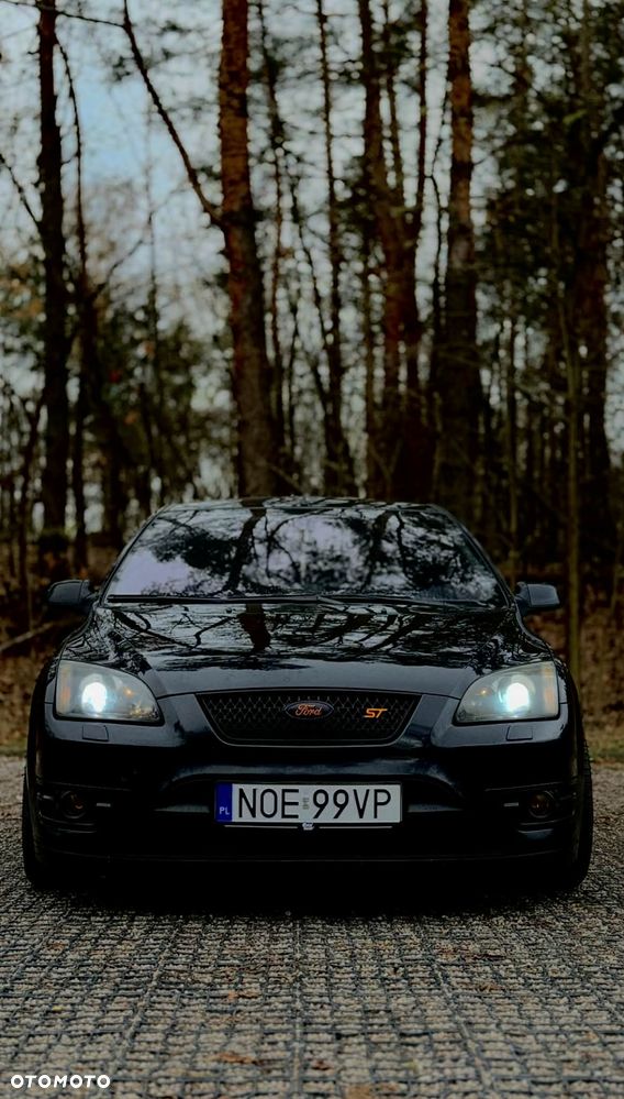 Ford Focus - 12