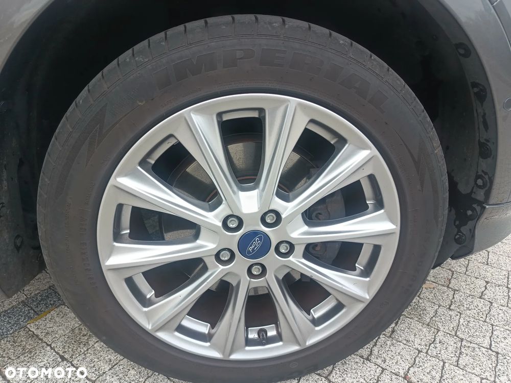 Ford Kuga 2.0 TDCi 4x4 Vignale - 20
