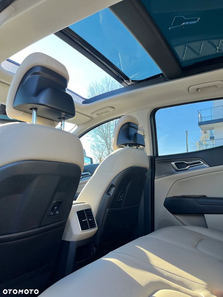 Kia Sportage 1.6 T-GDI HEV Business Line 4WD - 13