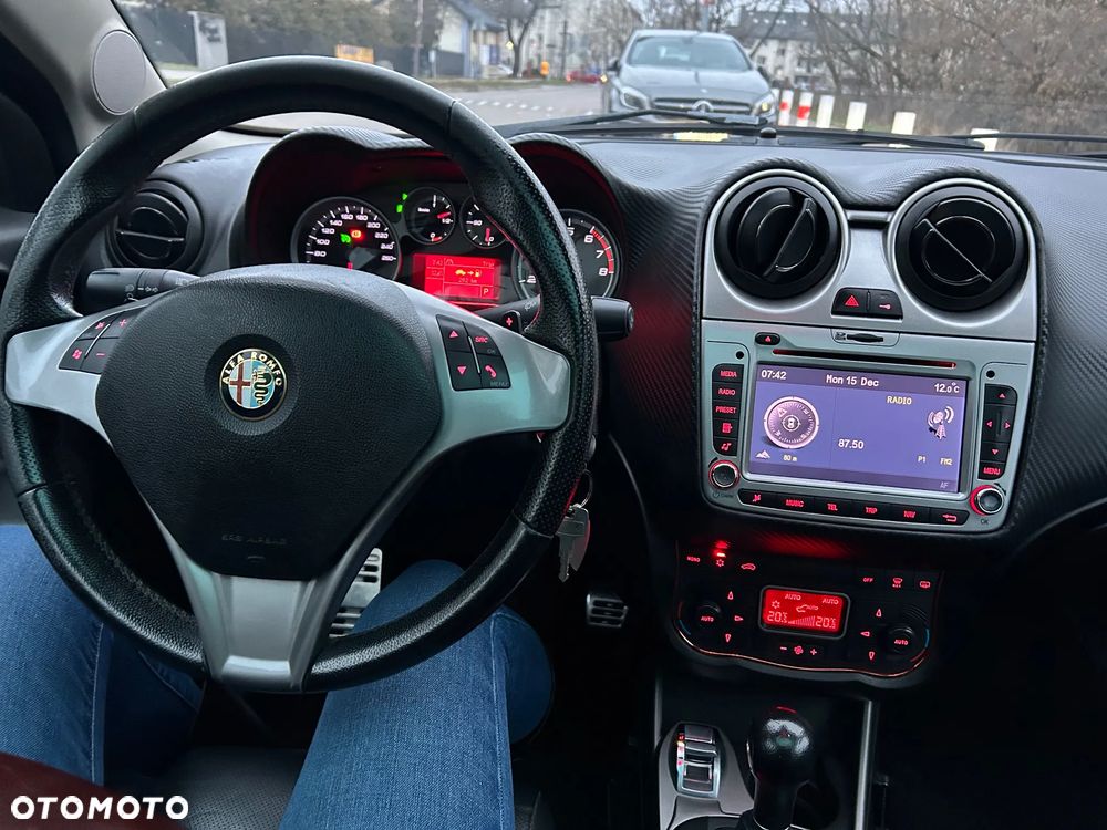 Alfa Romeo Mito 1.4 TB MultiAir Distinctive S&S TCT - 16