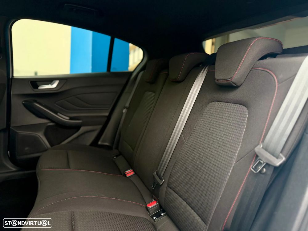 Ford Focus 1.0 EcoBoost MHEV ST-Line Aut. - 14