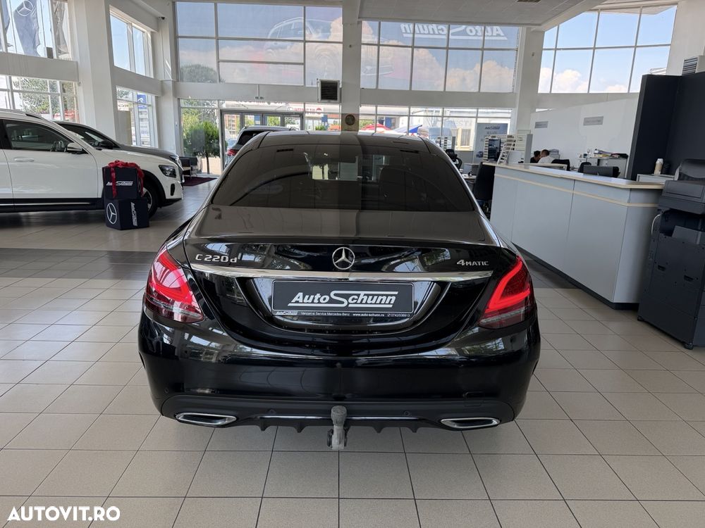 Mercedes-Benz C 220 d 4Matic 9G-TRONIC AMG Line - 8