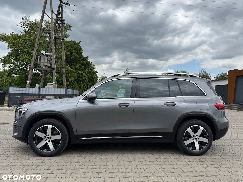 Mercedes-Benz GLB 200 d 8G-DCT - 7