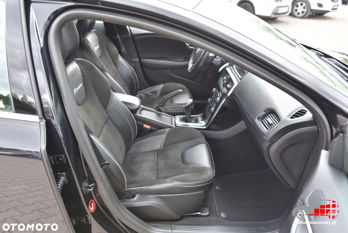 Volvo V40 - 18
