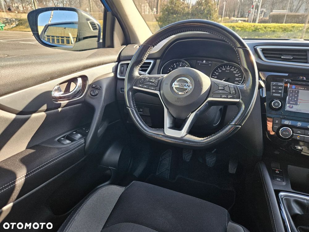 Nissan Qashqai 1.2 DIG-T N-Vision - 8