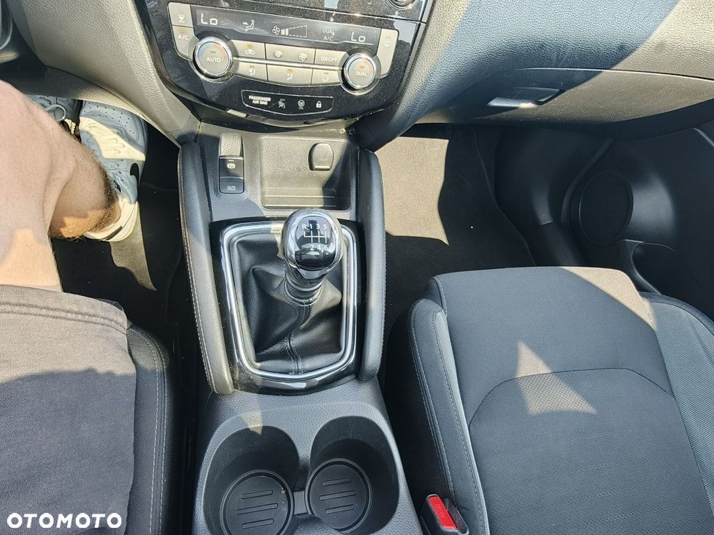 Nissan Qashqai - 30