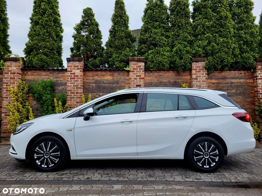 Opel Astra - 2