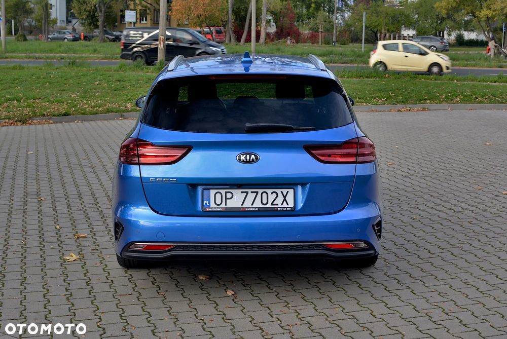 Kia Ceed - 5
