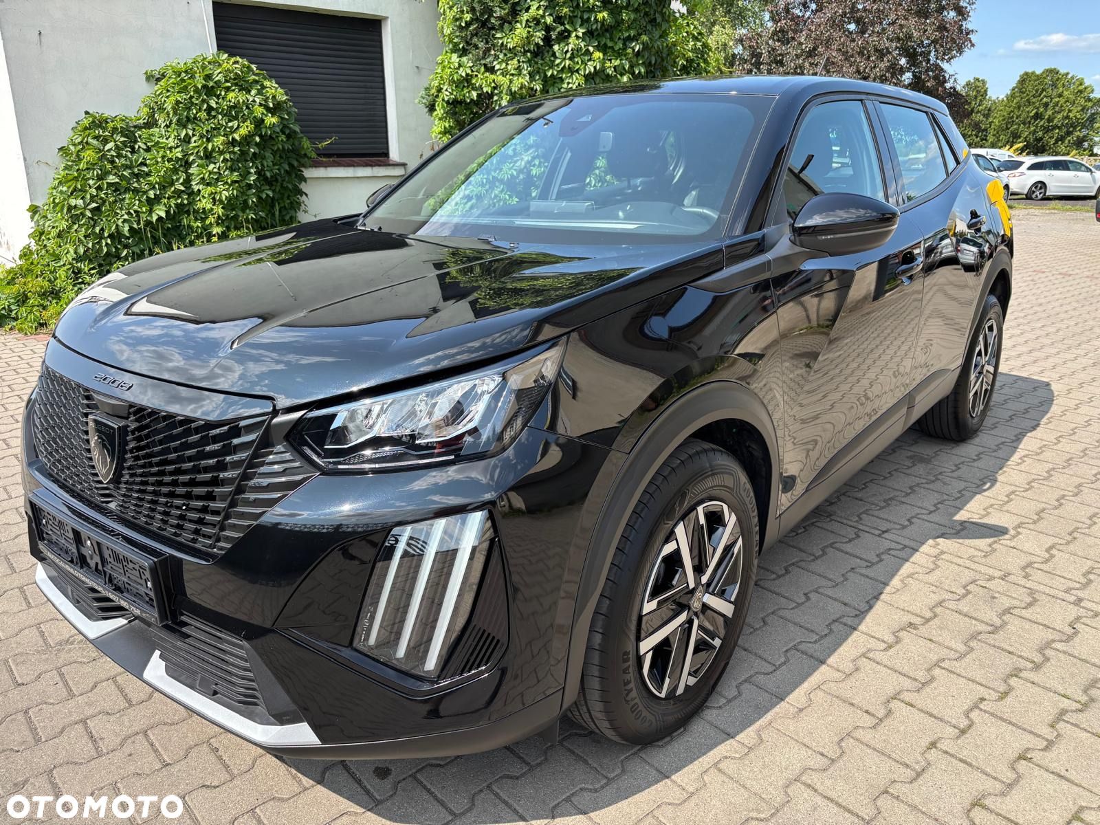 Peugeot 2008 1.2 PureTech Active Pack S&S - 1