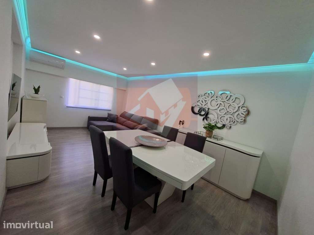 Apartamento T2 com parqueamento - Grande imagem: 3/15