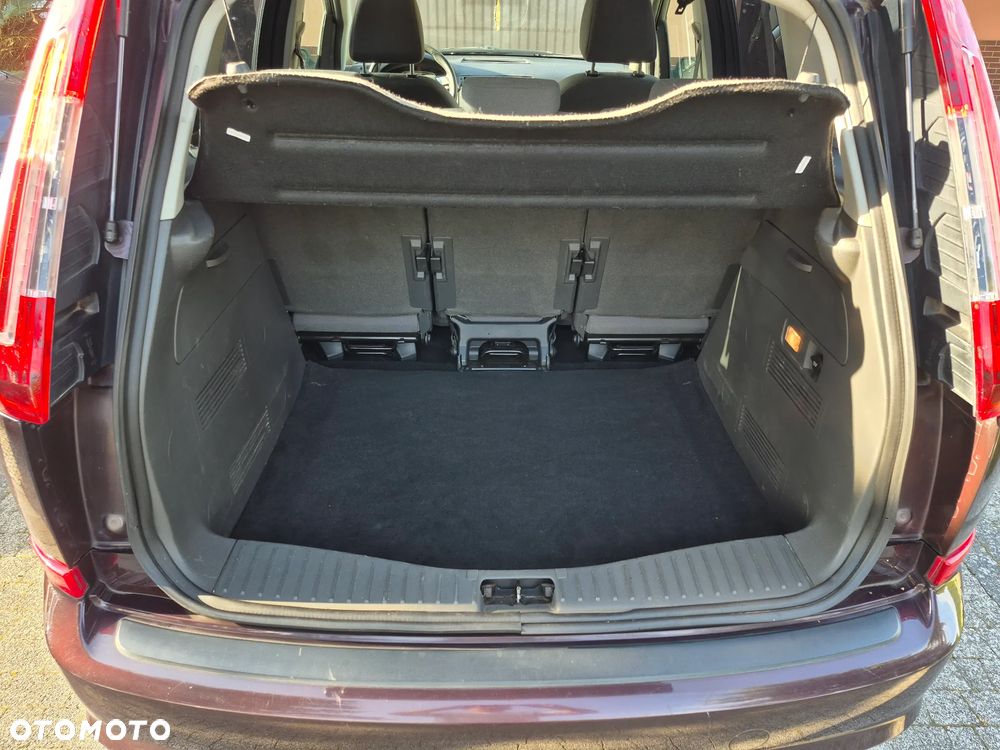 Ford C-MAX 1.8 Ambiente - 18