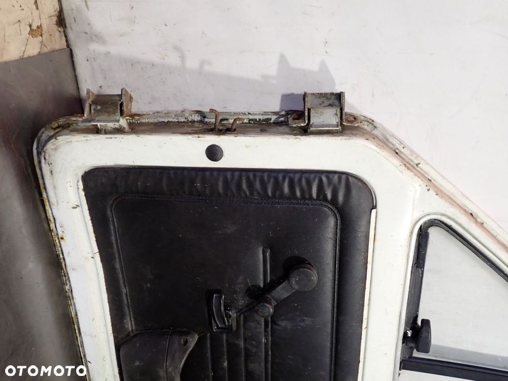 DRZWI PRAWY PRZÓD FIAT 126P - 14