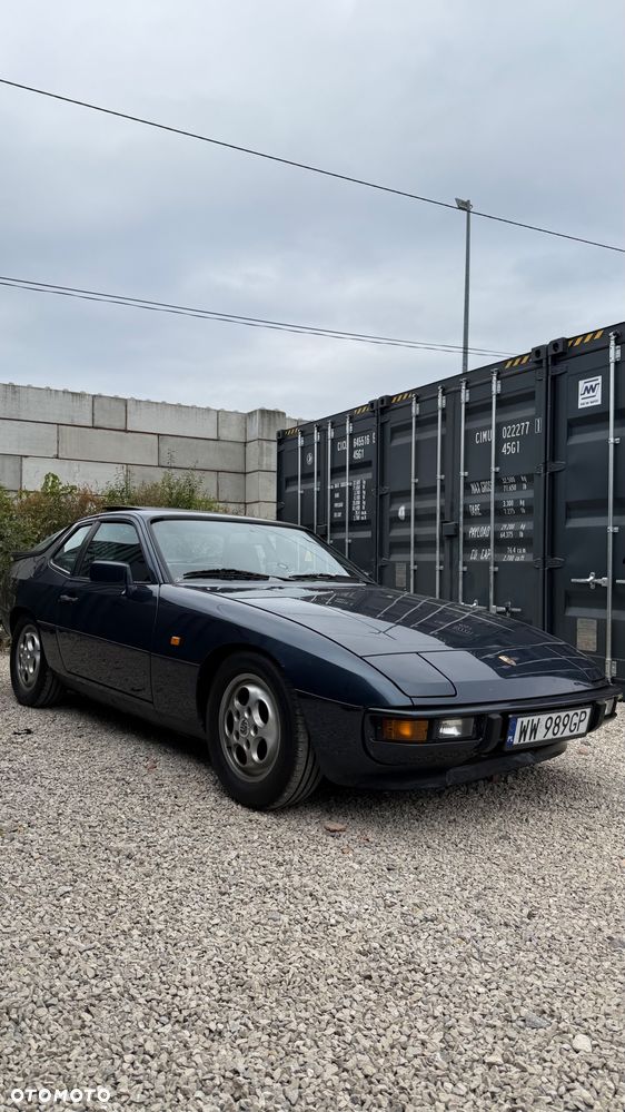 Porsche 924 S - 10