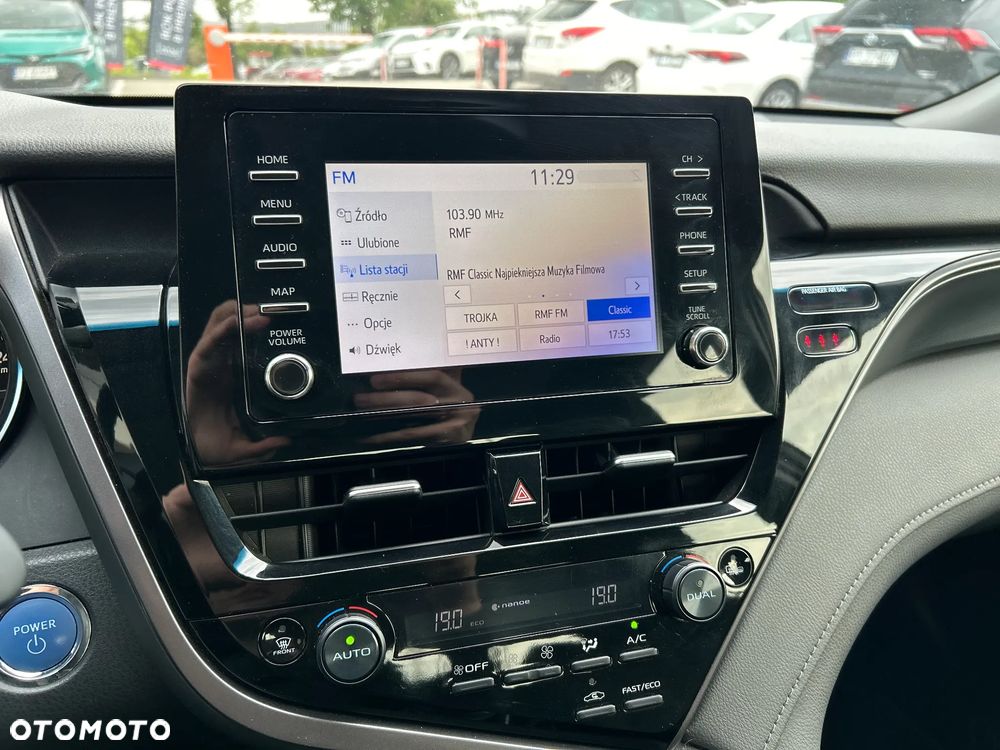Toyota Camry 2.5 Hybrid Comfort CVT - 17