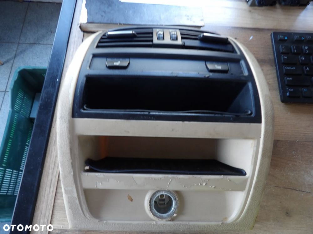 BMW - F10,F11 - TUNEL ŚRODKOWY , TYLNY - PANEL OGRZEWANIA SIEDZEŃ TYLNYCH- KOMPLET - 9206664  9158312  9163292 - 1