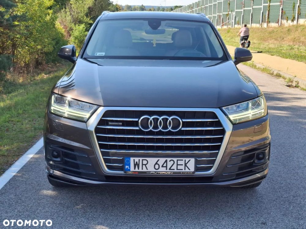 Audi Q7 - 2