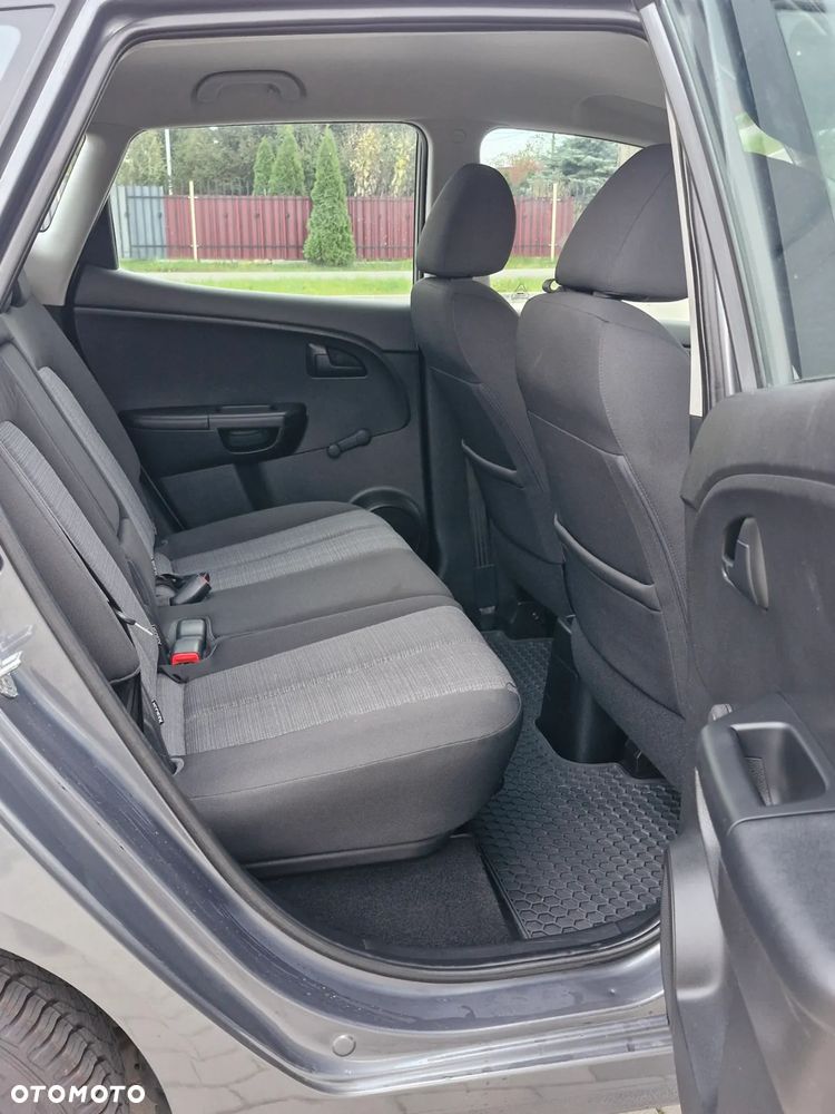 Kia Venga 1.4 CVVT Fifa World Cup Edition - 18