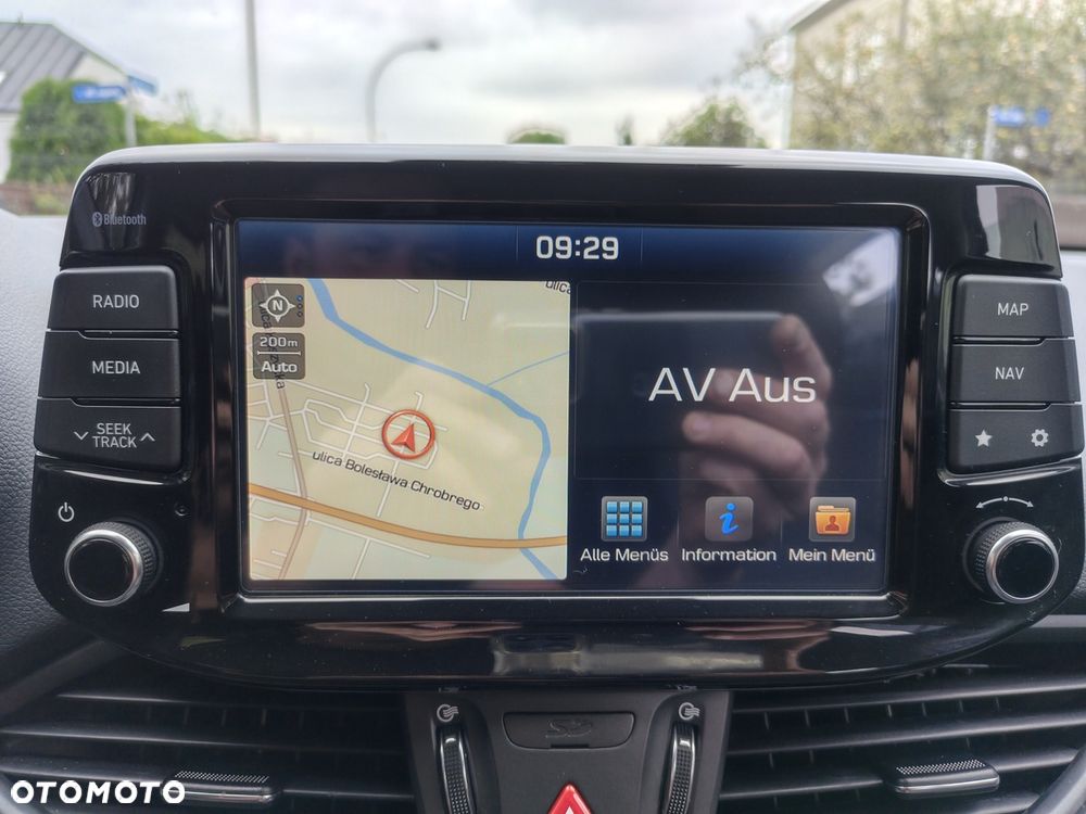 Hyundai i30 i30cw 1.4 Advantage - 13