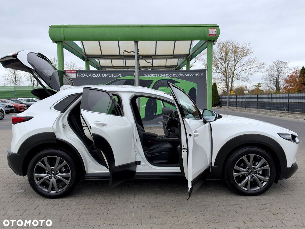 Mazda CX-30 2.0 mHEV Hikari 2WD - 18