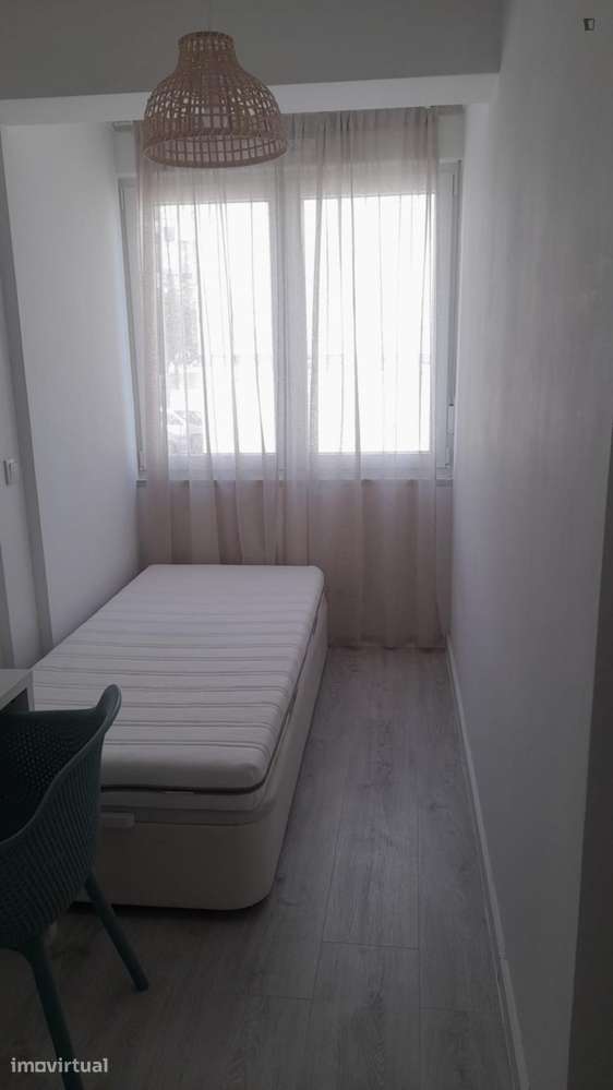 Quarto - localizado em Oeiras Lisbon - Grande imagem: 3/11