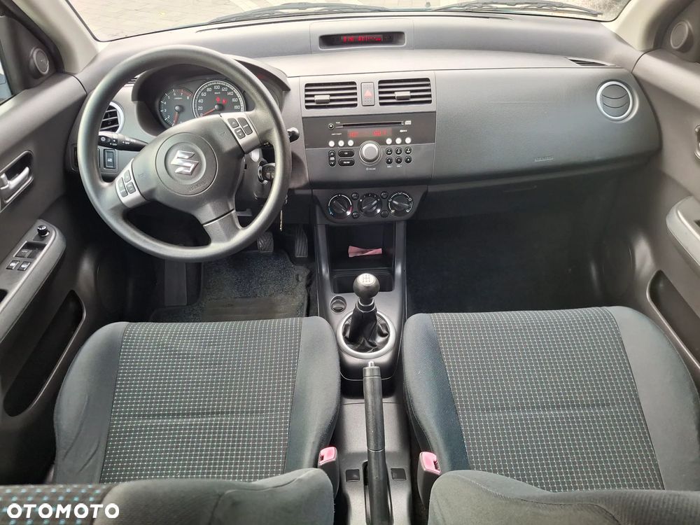Suzuki Swift 1.3 Comfort+ - 9