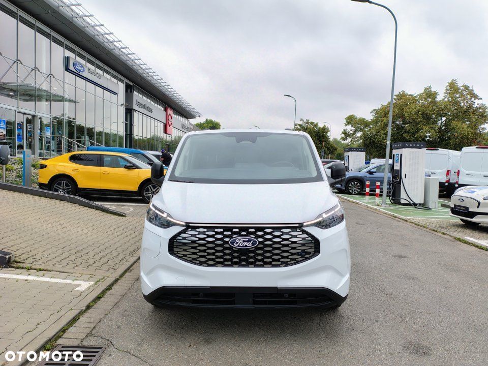 Ford Transit Custom - 5
