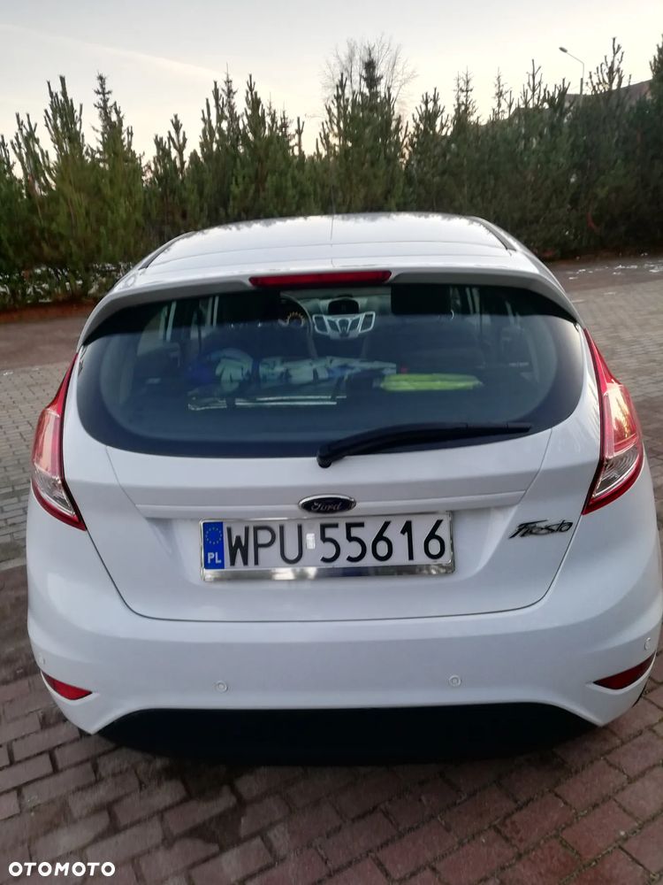 Ford Fiesta - 10