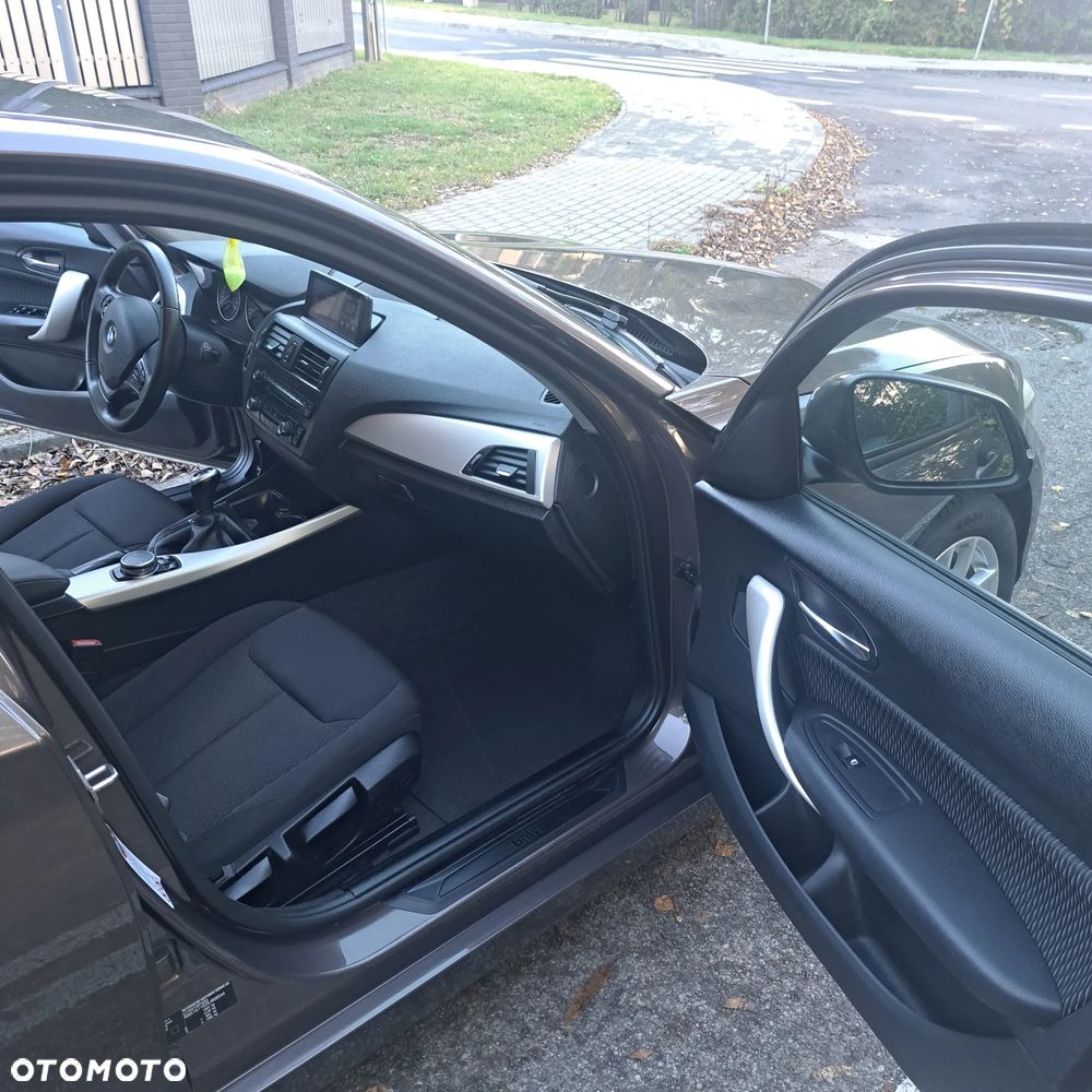 BMW Seria 1 116i Sport Line - 8