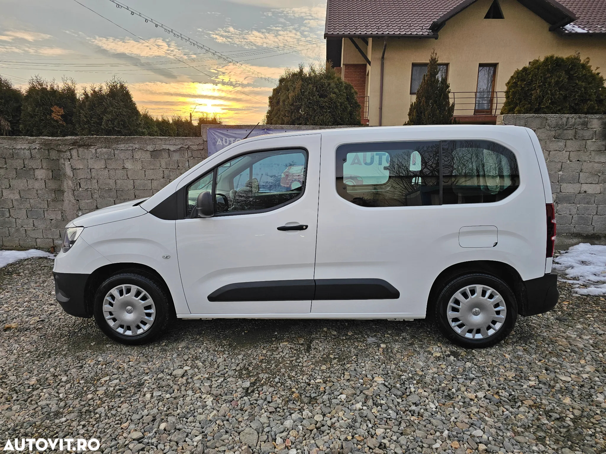 Opel Combo Life 1.5 D Start/Stop Edition - 10