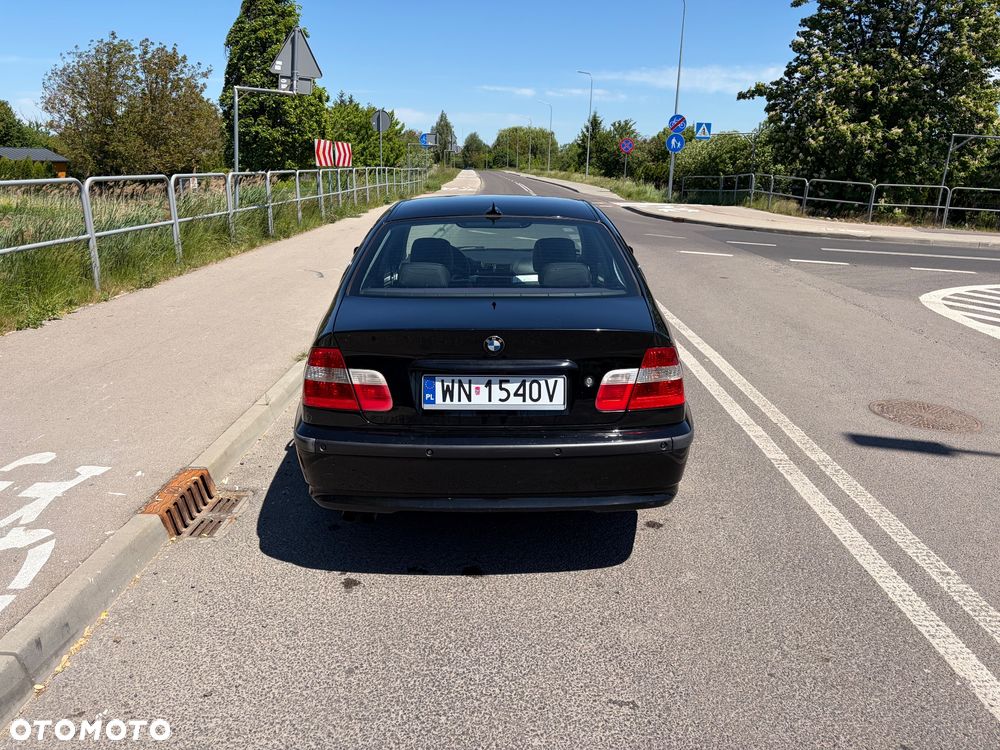 BMW Seria 3 320i - 7
