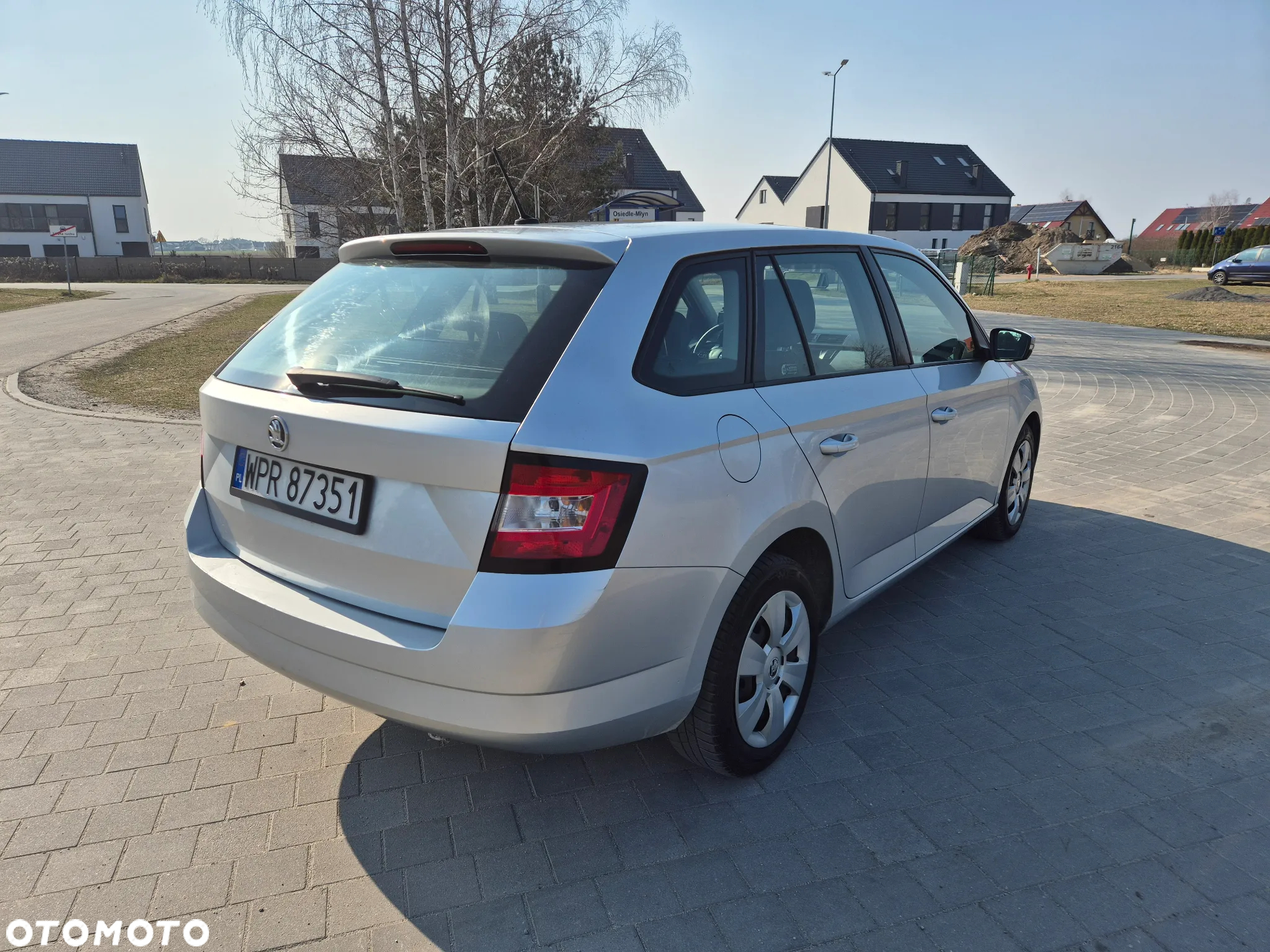 Skoda Fabia - 10