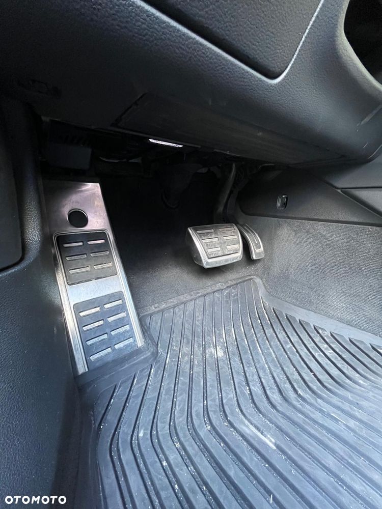 Audi A4 Avant - 36