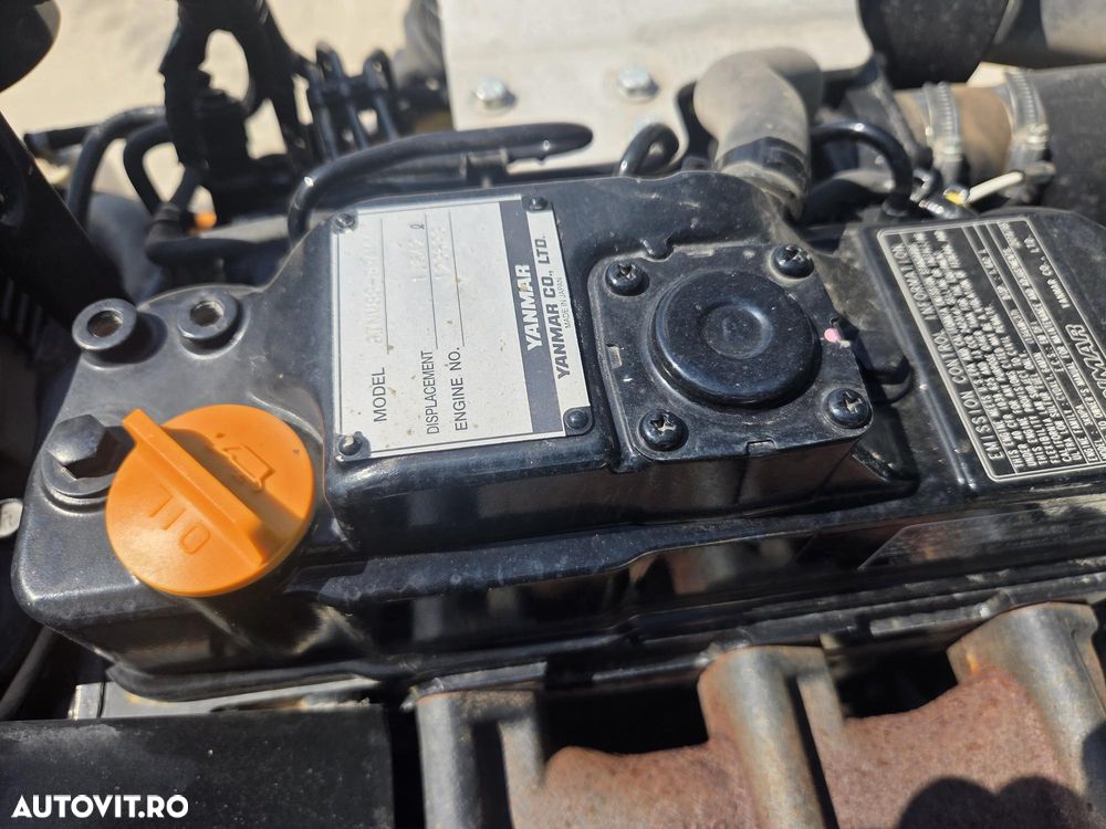Ammann ARX26, 2,6tone, 2019, 554h, latime tambur 1,2m, motor Yanmar 32CP, lungime 2,35m, CE, sistem stropire, posibilitate leasing 3 ani, STARE FOARTE BUNA, PROMOTIE 19.900 EUR+Tva - 23