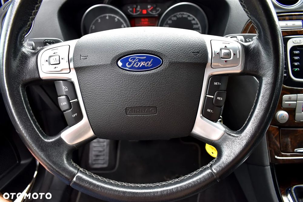 Ford Mondeo 2.0 Ghia X100 / X - 34
