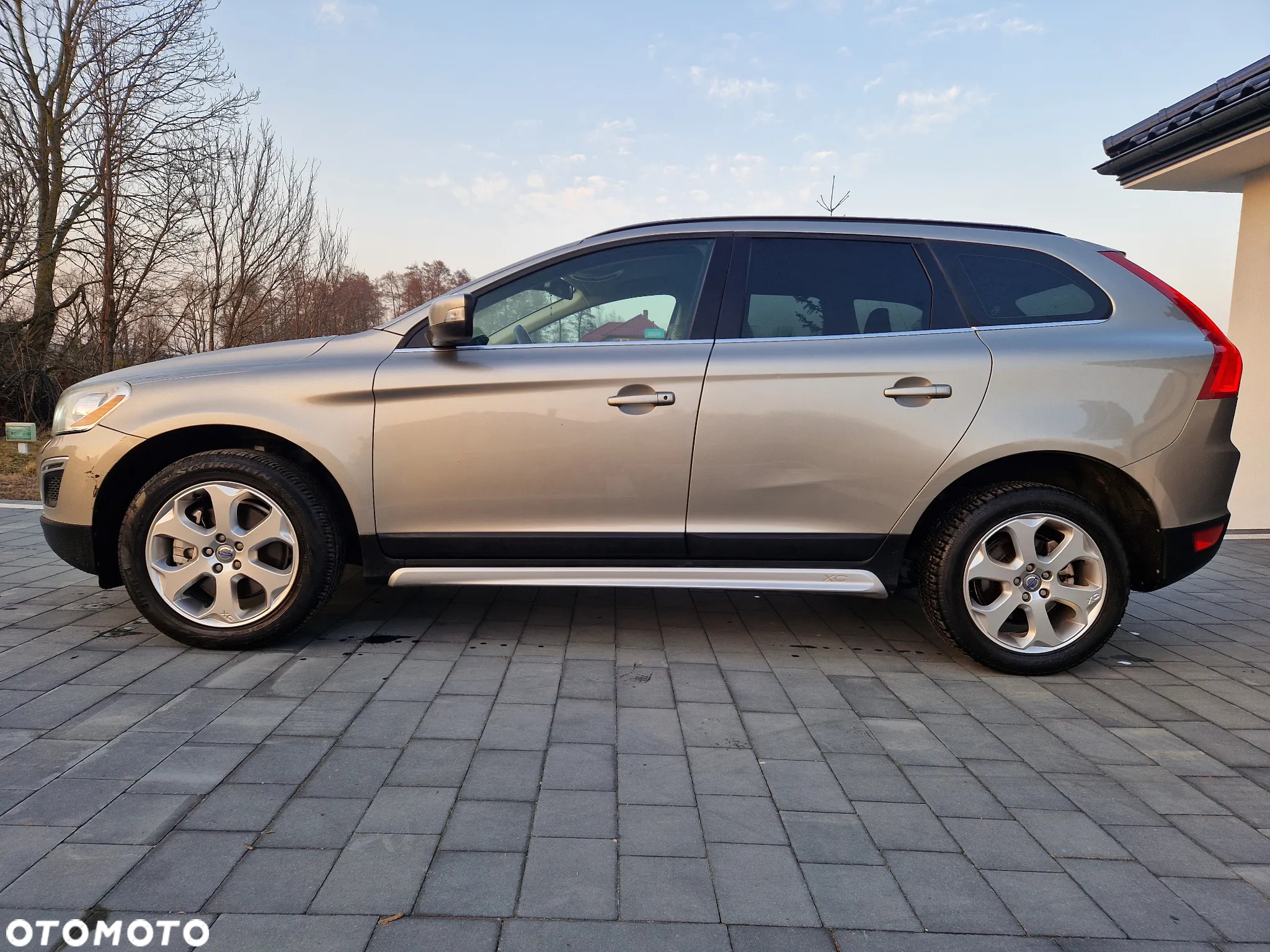 Volvo XC 60 D4 Geartronic Momentum - 6