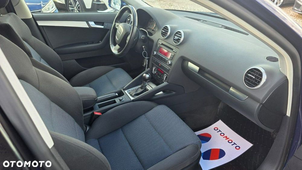 Audi A3 Sportback - 18