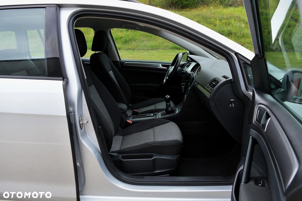 Volkswagen Golf 1.6 TDI BMT Trendline EU6 - 11
