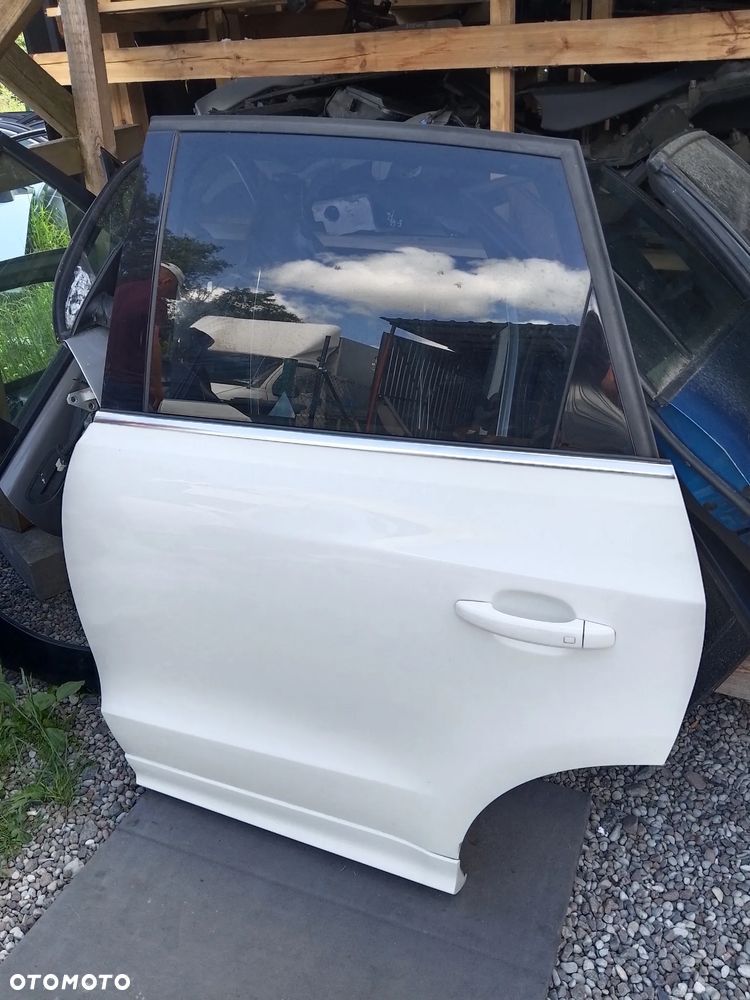 AUDI Q5 8R LY9C BIAŁE DRZWI LEWY TYŁ TYLNE KOMPLETNE