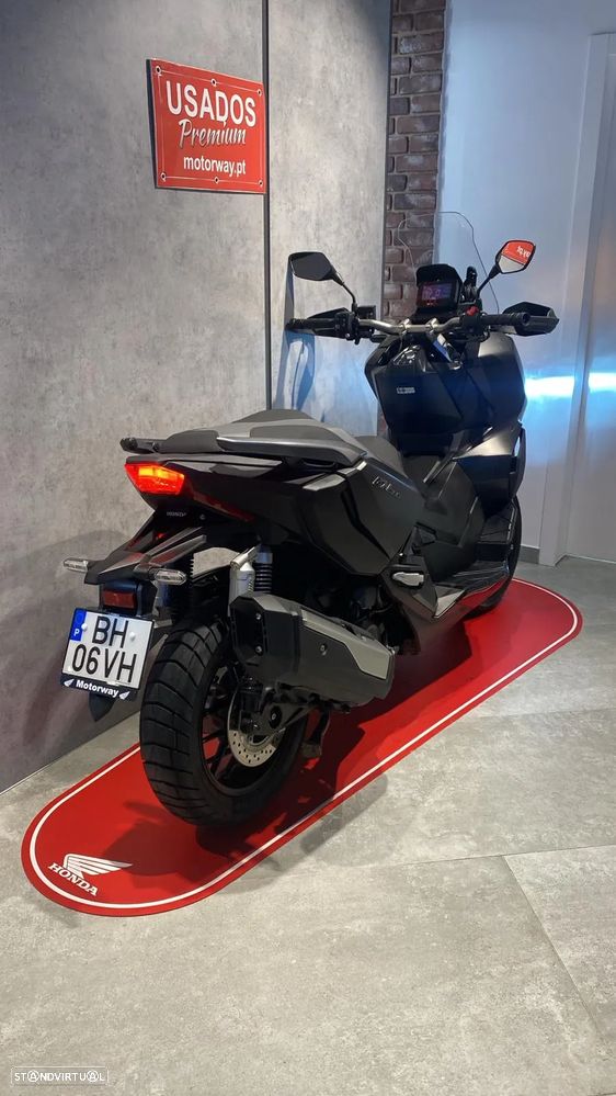 Honda ADV - 3