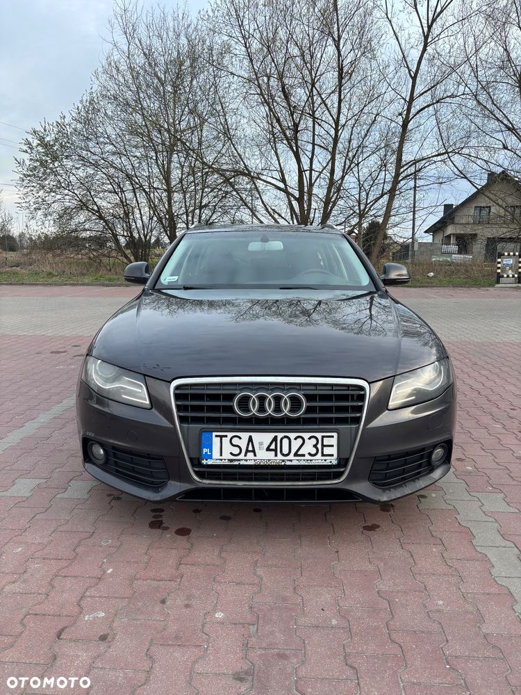 Audi A4 Avant - 13