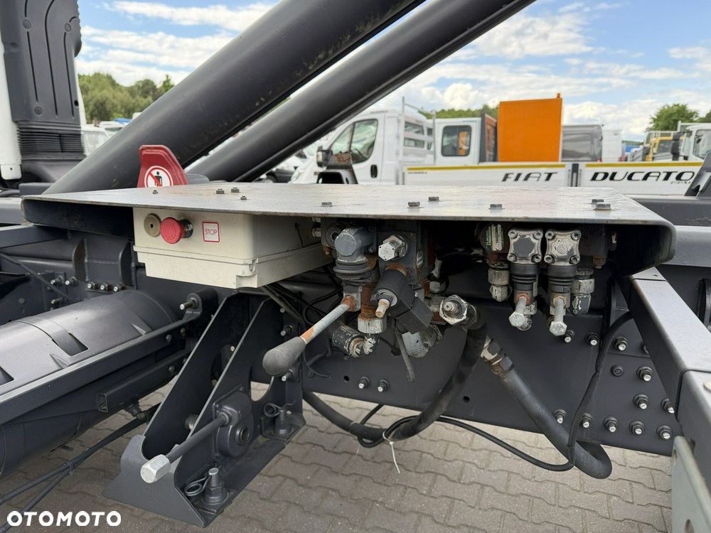 Volvo FE 26.300 Hakowiec Napęd  6x2 Oś Skrętna - 6