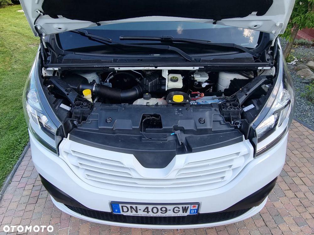 Renault TRAFIC - 11