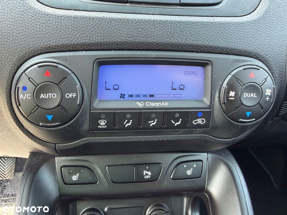 Hyundai ix35 1.6 GDI Premium 2WD - 21