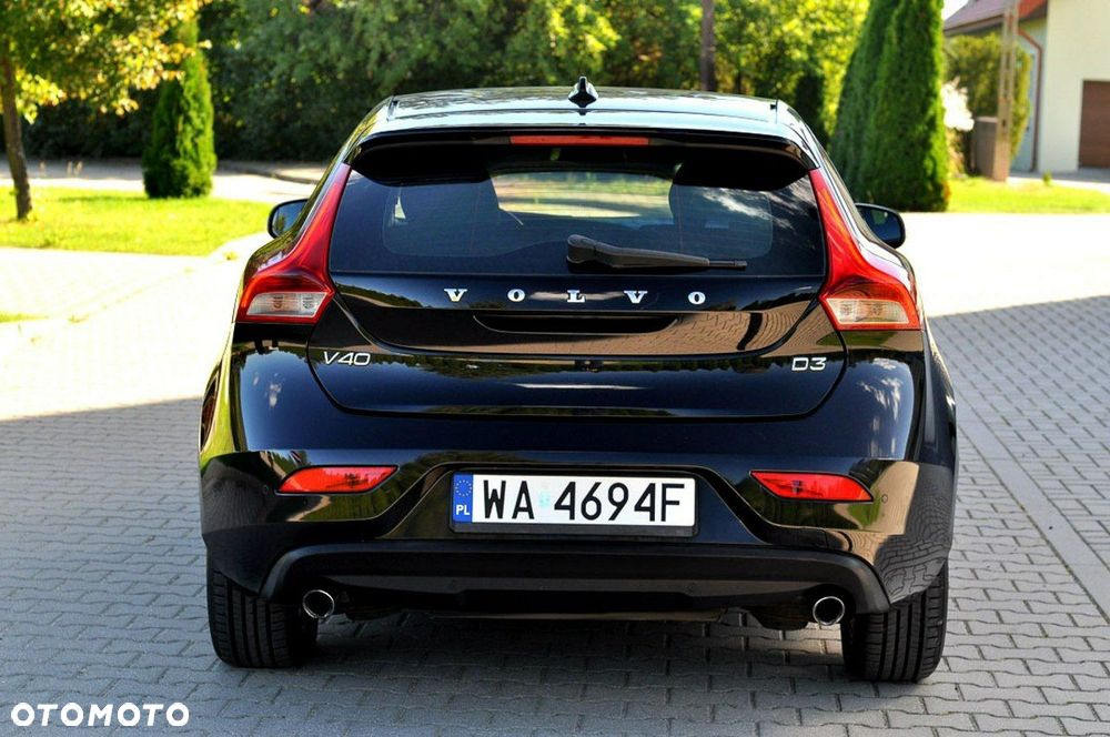 Volvo V40 D3 Kinetic - 25