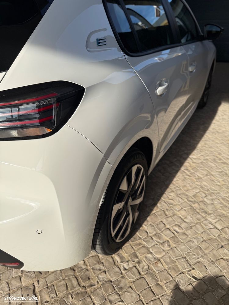 Peugeot e-208 E-Style - 3