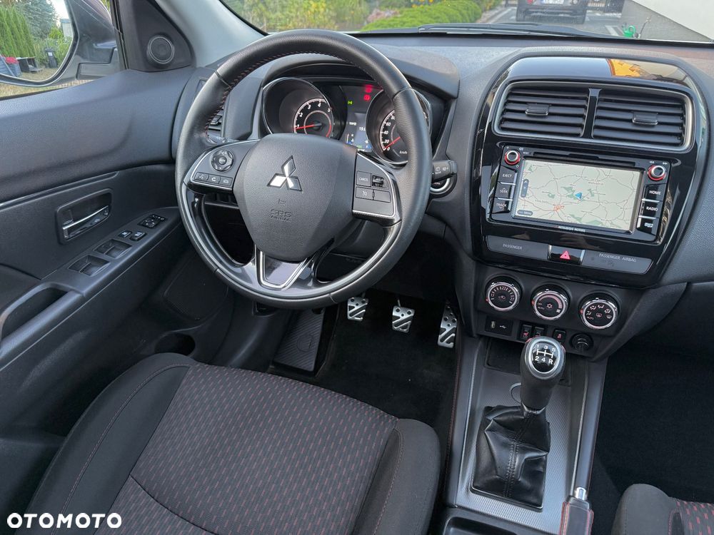 Mitsubishi ASX 1.6 Intense Plus Navi Blue Edition - 9