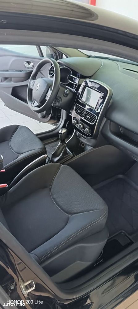 Renault Clio - 20